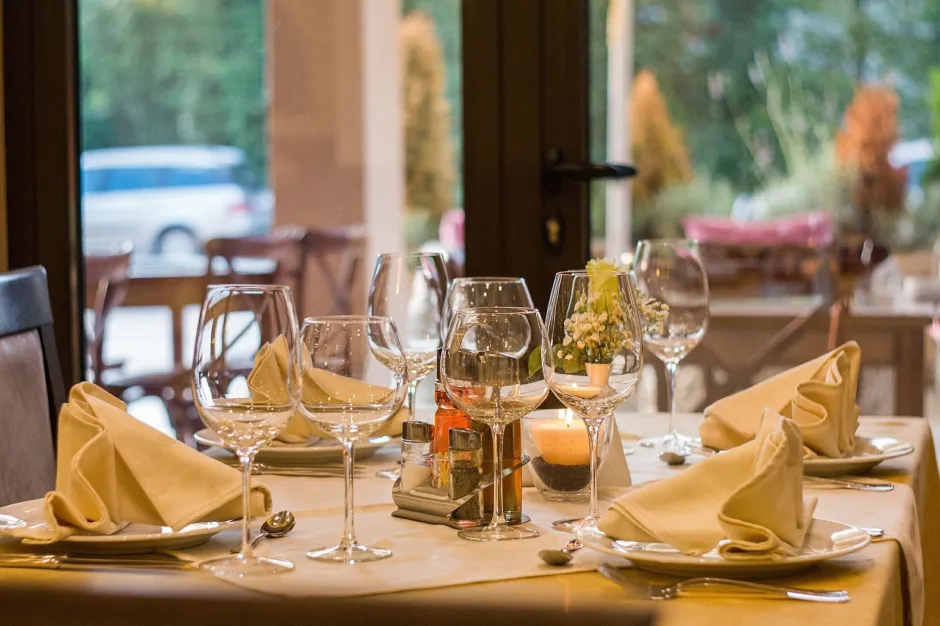 Restaurant table
